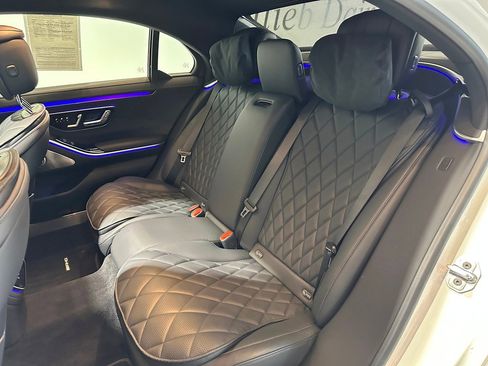 Used 2026 Mercedes-Benz S 580 4MATIC Sedan image 32