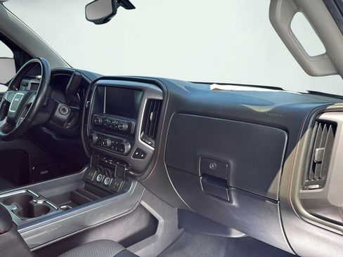 Used 2016 GMC Sierra 1500 SLT w/ All-Terrain Package AWD/4WD image 40