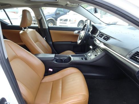 Used 2011 Lexus CT 200h Premium w/ Premium Audio Pkg FWD image 14
