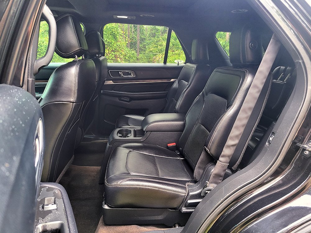Used 2016 Ford Explorer Limited w/ Equipment Group 301A FWD image 19