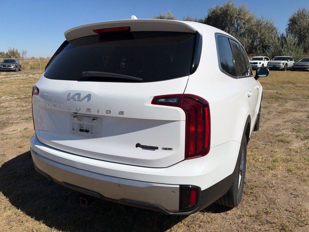 Certified 2023 Kia Telluride LX AWD/4WD image 5