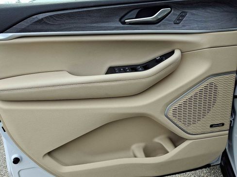 Used 2021 Jeep Grand Cherokee L Limited image 29