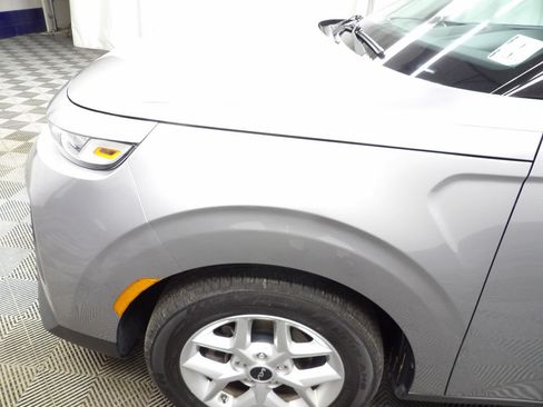 Used 2022 Kia Soul LX w/ Technology Package FWD image 35