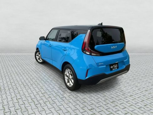 Used 2024 Kia Soul S FWD image 6