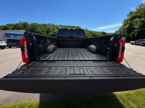 Used 2023 Ford F350 XL w/ STX Appearance Package AWD/4WD image 7