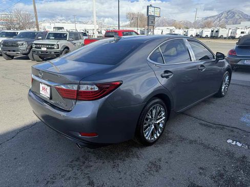 Used 2015 Lexus ES 350 w/ Luxury Package image 6