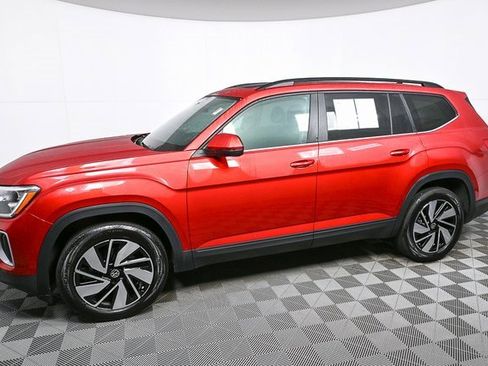 Certified 2024 Volkswagen Atlas SE w/ Panoramic Sunroof Package image 31