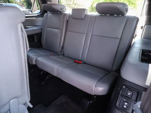 Used 2015 Toyota Sequoia Limited AWD/4WD image 53