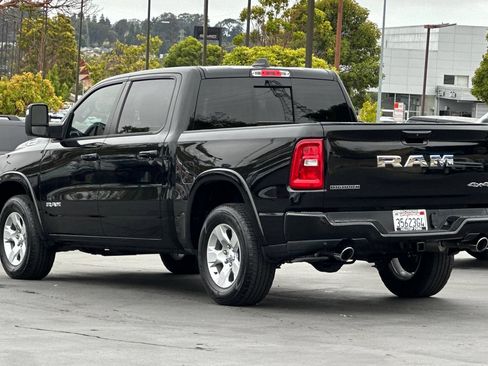 Used 2025 RAM 1500 Big Horn AWD/4WD image 6
