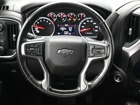 Used 2020 Chevrolet Silverado 1500 LT Trail Boss AWD/4WD image 23