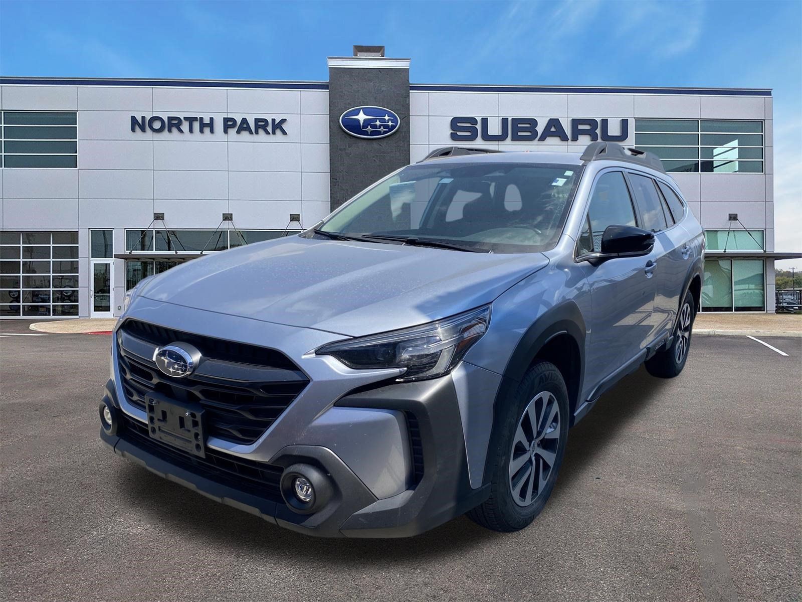 Certified 2025 Subaru Outback Premium AWD/4WD image 1