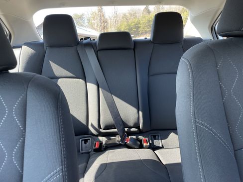 Used 2025 Toyota Corolla LE image 27