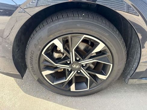 Used 2025 Hyundai Sonata SEL image 3