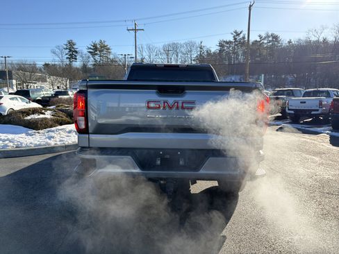 Used 2023 GMC Sierra 1500 Pro w/ Graphite Edition image 7