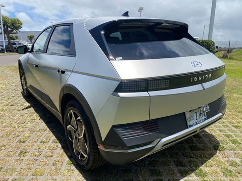 Certified 2023 Hyundai Ioniq 5 SEL AWD/4WD image 5