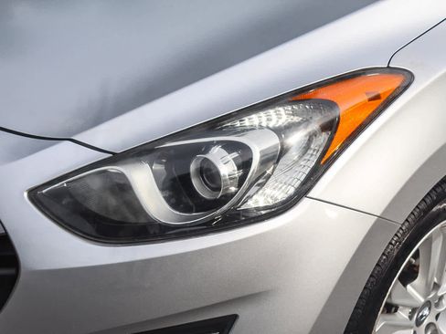 Used 2013 Hyundai Elantra GT image 8