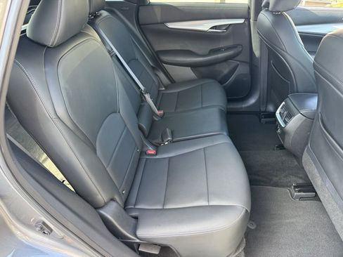 Used 2020 INFINITI QX50 Essential w/ Edition 30 Package FWD image 8