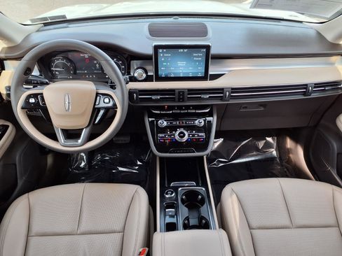 Certified 2022 Lincoln Corsair AWD w/ Equipment Group 101A image 14