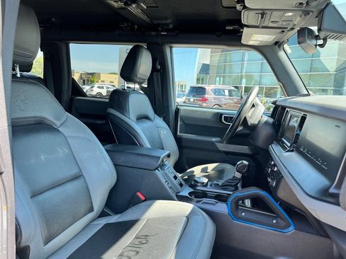 Used 2023 Ford Bronco Black Diamond AWD/4WD image 7