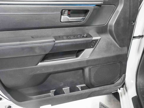 Used 2023 Toyota Tundra Platinum w/ Advanced Package image 22