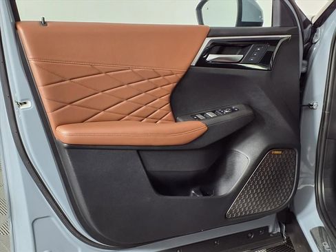 New 2025 Mitsubishi Outlander SEL image 24