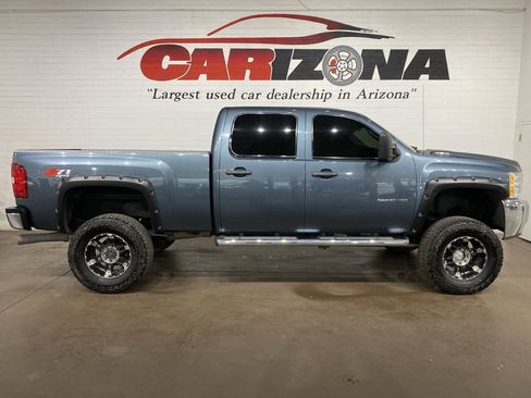 Used 2010 Chevrolet Silverado 2500 LT w/ Interior Plus Package image 1