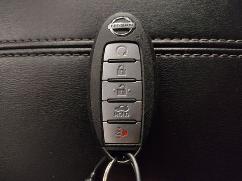 Used 2023 Nissan Sentra SV w/ All-Weather Package FWD image 32