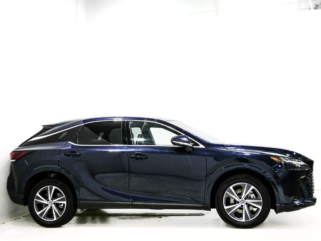 Used 2023 Lexus RX 350 Premium w/ Accessory Package AWD/4WD image 5