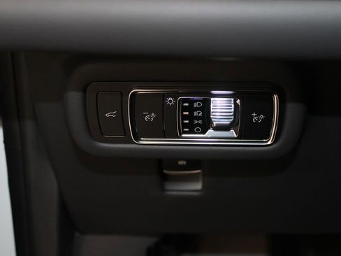 New 2026 Lincoln Nautilus Premier w/ Equipment Group 102A image 42