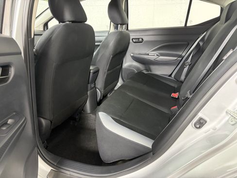 Used 2025 Nissan Versa S w/ Electronics Package FWD image 9