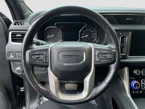 Used 2021 GMC Yukon Denali image 9