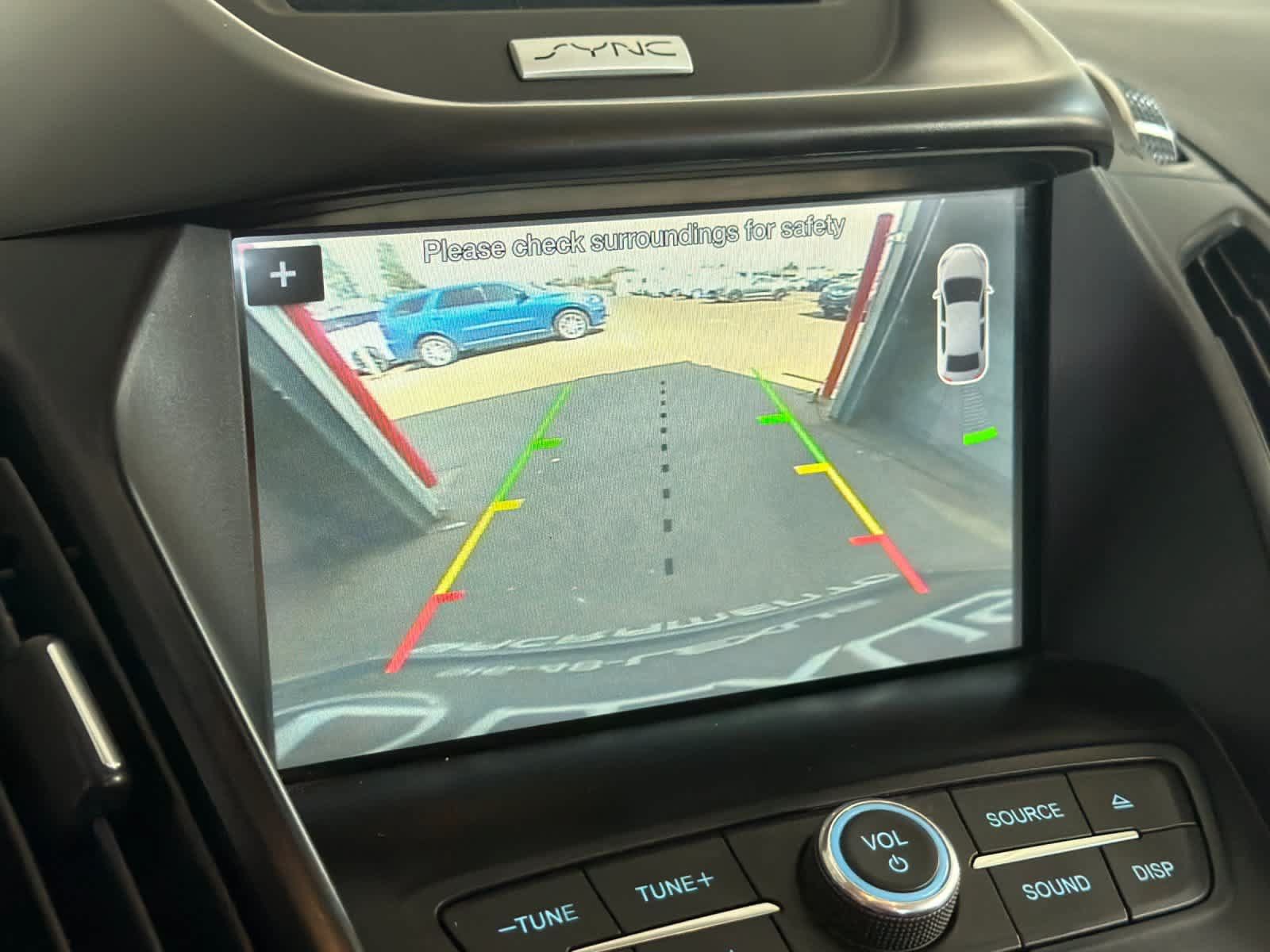Used 2017 Ford Escape SE w/ Equipment Group 201A FWD image 19