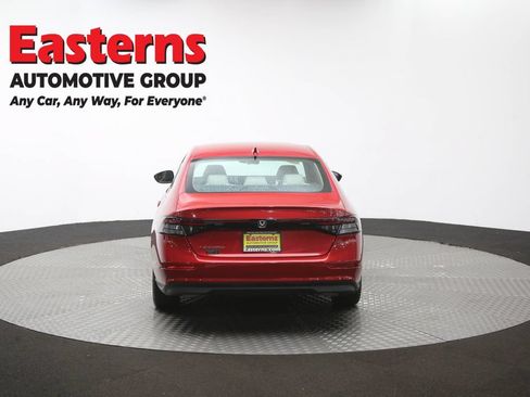 Used 2024 Honda Accord EX image 37