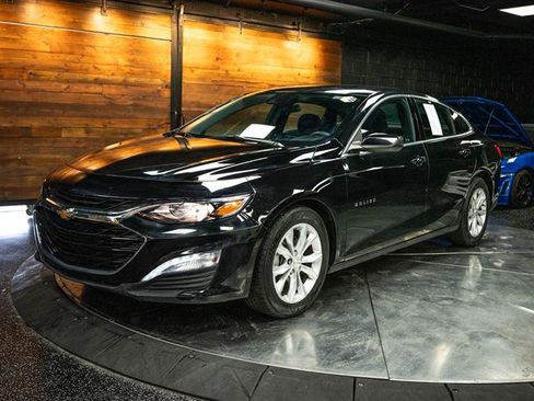 Used 2023 Chevrolet Malibu LT image 2