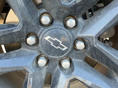 Used 2021 Chevrolet Silverado 1500 LT Trail Boss w/ Convenience Package II AWD/4WD image 14