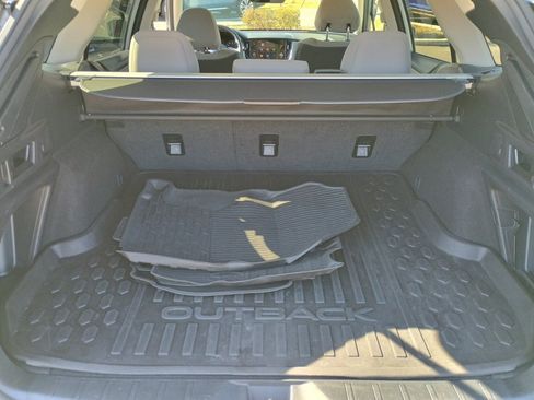 Used 2021 Subaru Outback Premium w/ Popular Package #1 image 17