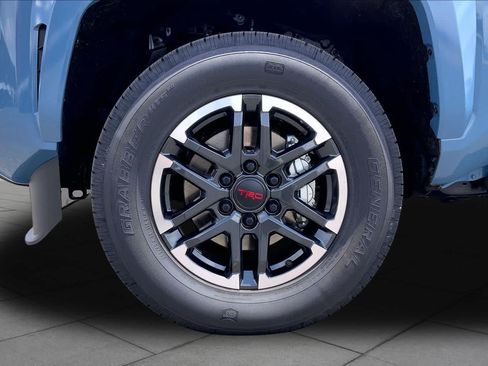 Used 2026 Toyota Tacoma TRD Sport RWD image 11