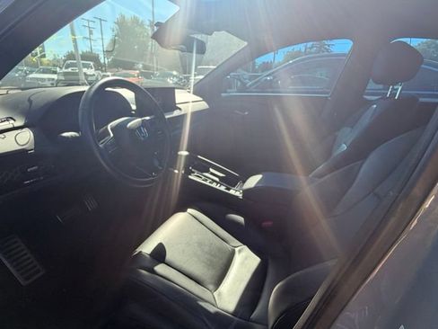 Used 2025 Honda Accord Sport image 6