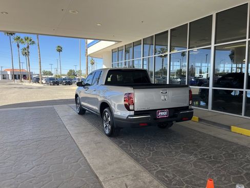 Used 2018 Honda Ridgeline RTL-E image 3