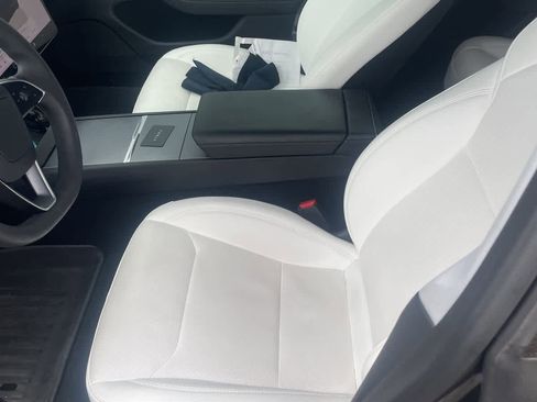 Used 2025 Tesla Model 3 Long Range image 2