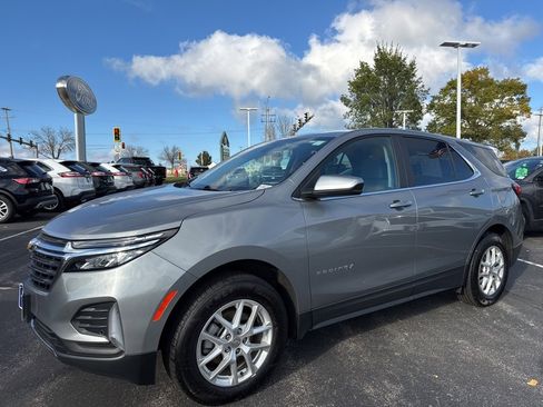 Used 2024 Chevrolet Equinox LT image 12