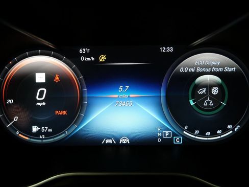 Used 2022 Mercedes-Benz GLC 300 4MATIC w/ AMG Line image 19