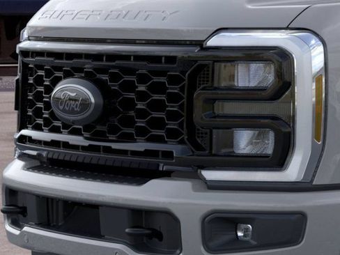 New 2026 Ford F250 4x4 Crew Cab Super Duty image 20