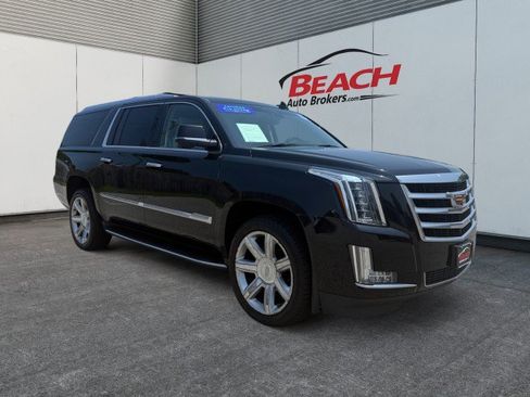 Used 2018 Cadillac Escalade ESV Luxury AWD/4WD image 1