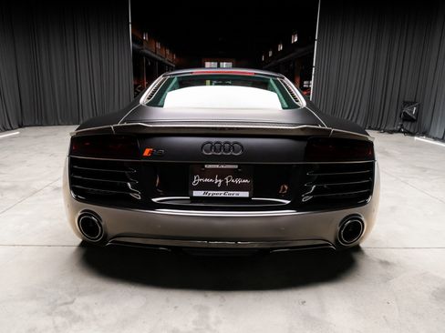 Used 2014 Audi R8 V10 image 14