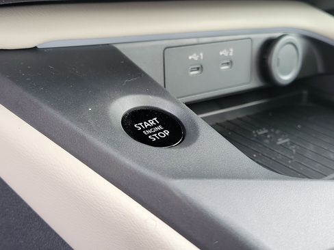 New 2026 Nissan Sentra SL w/ Floor Mat Package FWD image 28