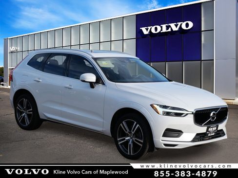 Used 2020 Volvo XC60 T5 Momentum w/ Protection Package Premier AWD/4WD image 1