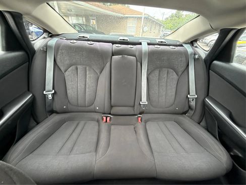 Used 2015 Chrysler 200 Limited w/ Convenience Group FWD image 20