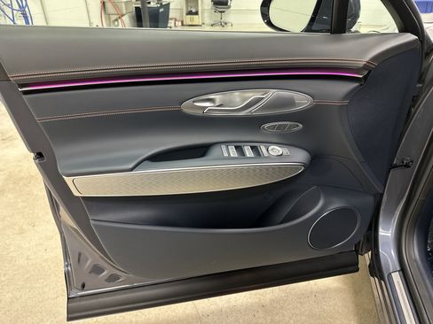 Used 2026 Genesis GV70 2.5T Sport Prestige image 14