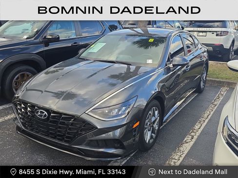 Used 2022 Hyundai Sonata SEL image 2